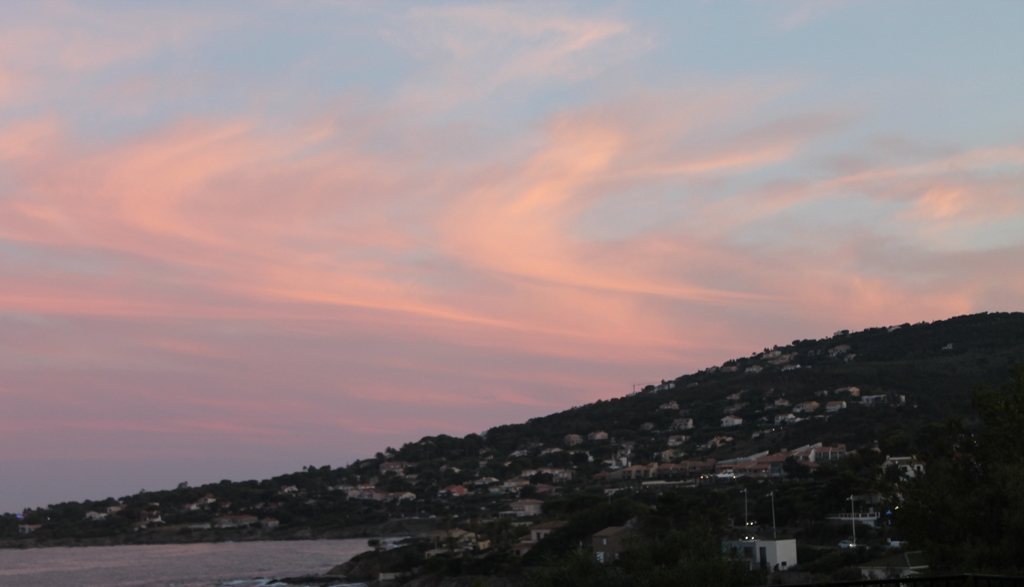 The wonderful sunsets of the Var