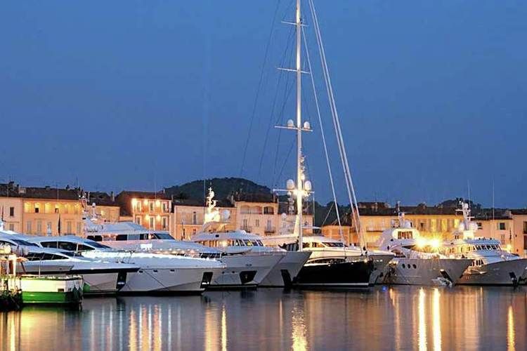 St-Tropez by night